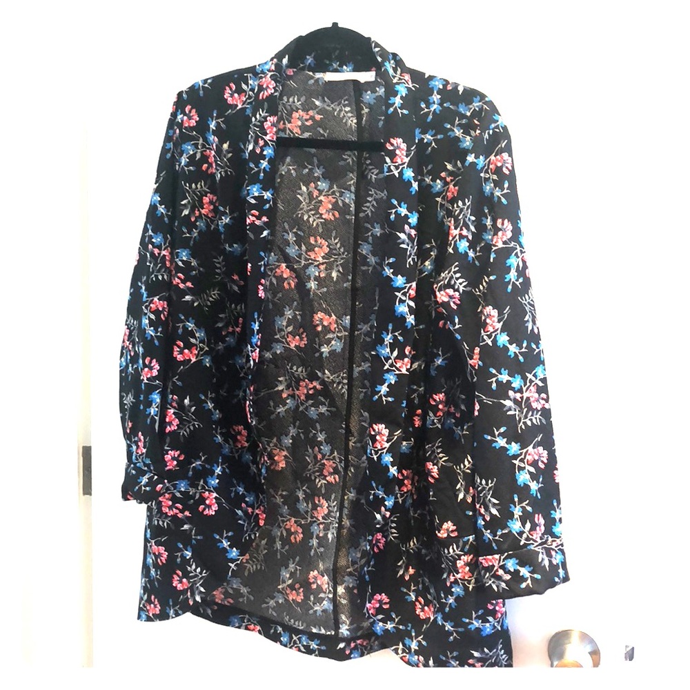 Floral lightweight blazer